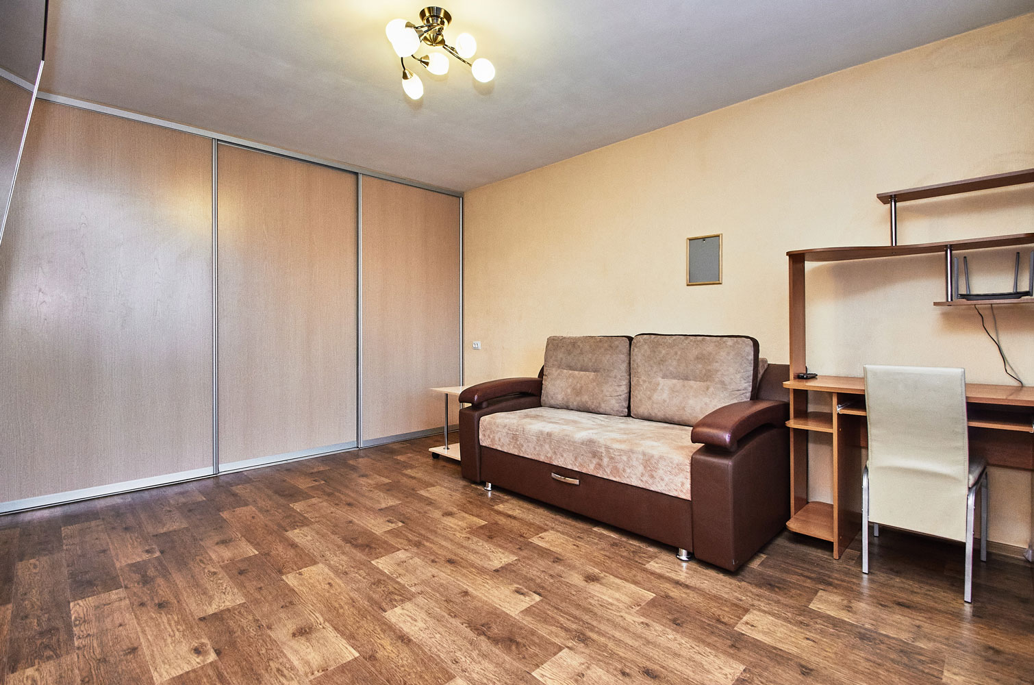 2к квартира, ул. Говорова 6, Каштак-1