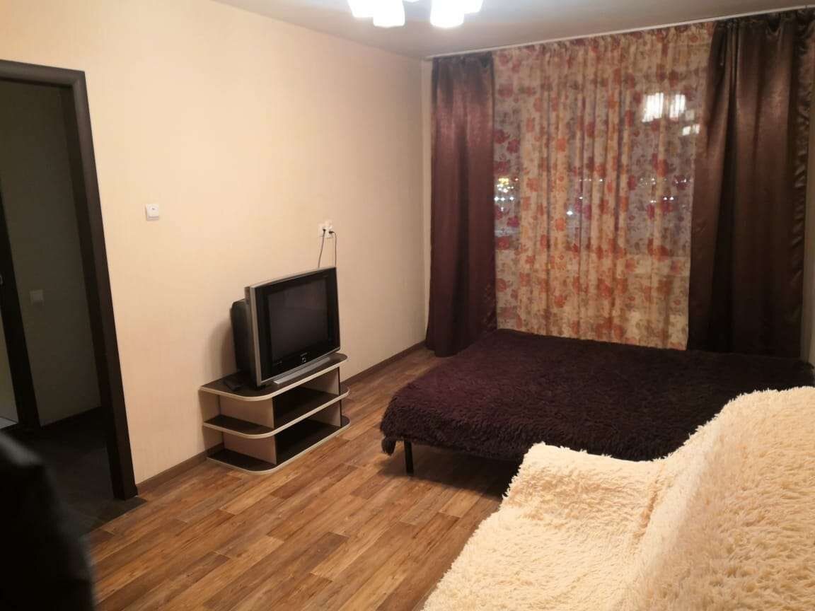 Квартира на развязке 4-поликлиника
