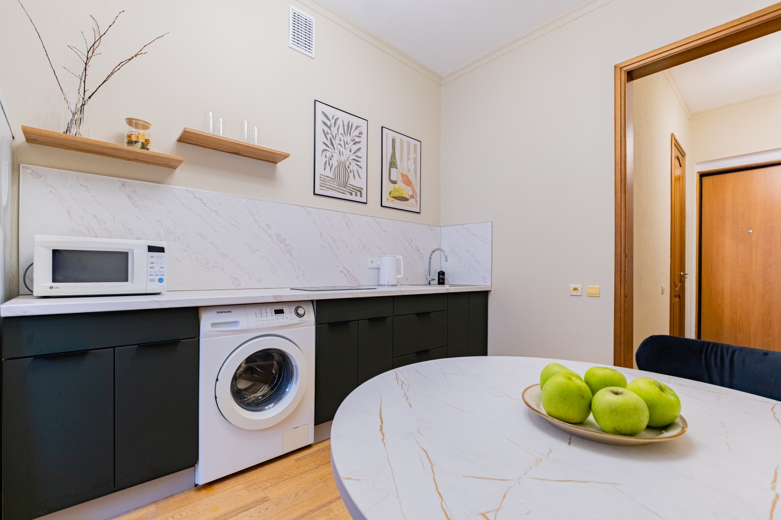 OK! Hotel Карташова 3