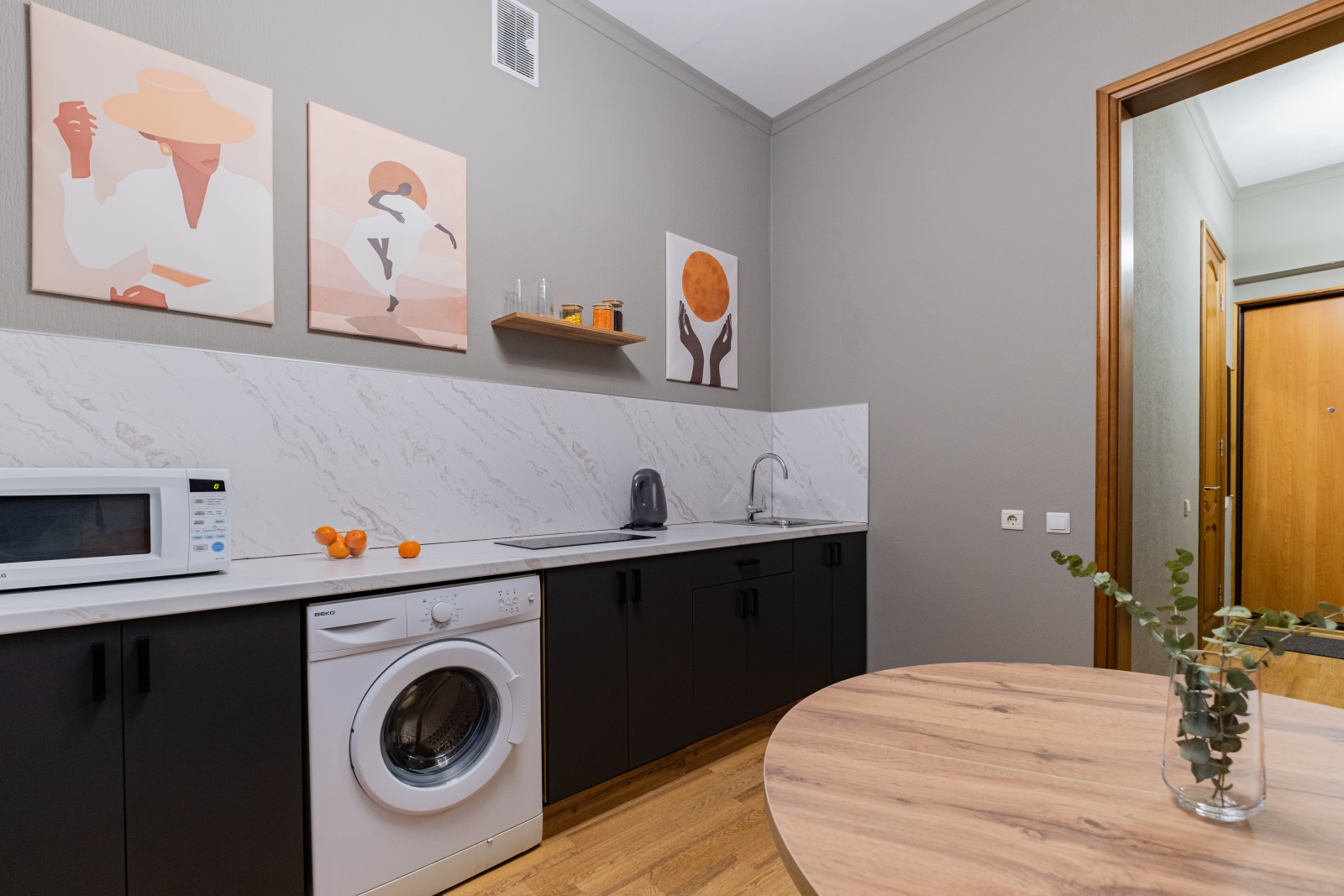 Карташова 3, этаж 4