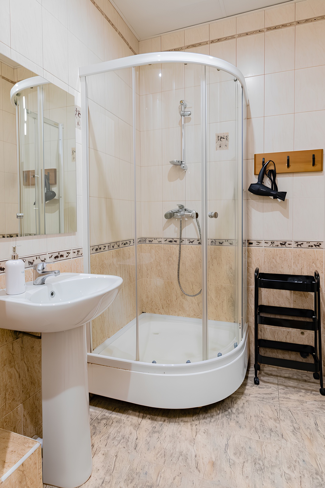 OK! Hotel Карташова 3