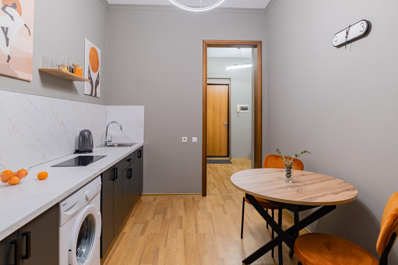 Карташова 3, этаж 4